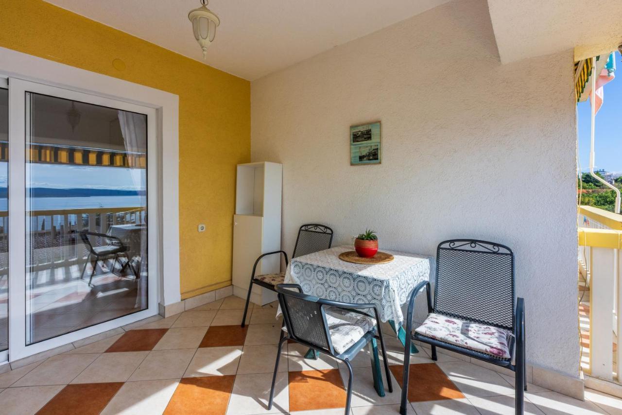 Apartments Neno Crikvenica Eksteriør billede