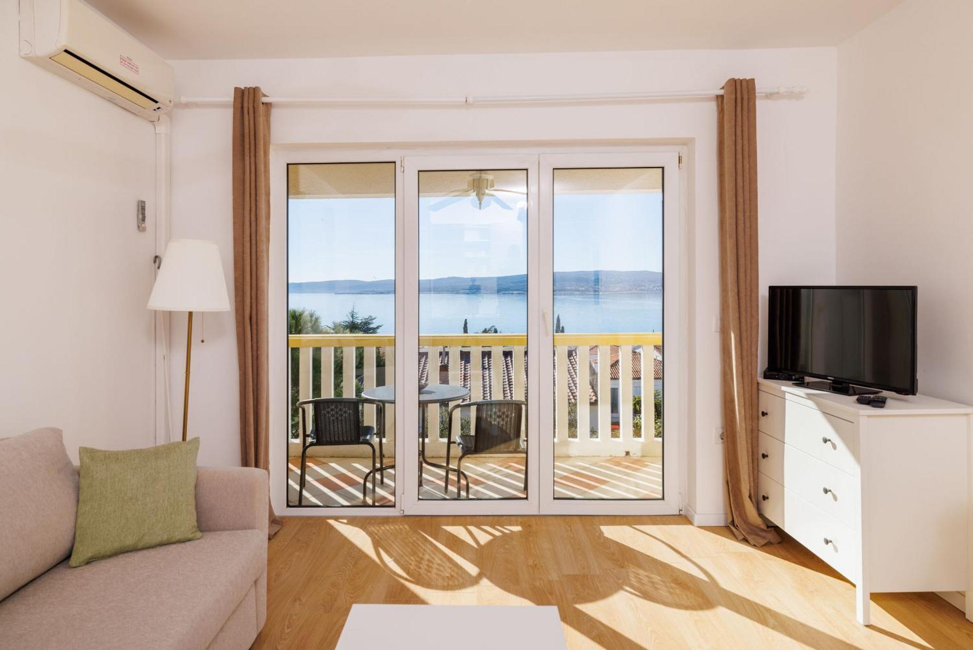 Apartments Neno Crikvenica Eksteriør billede