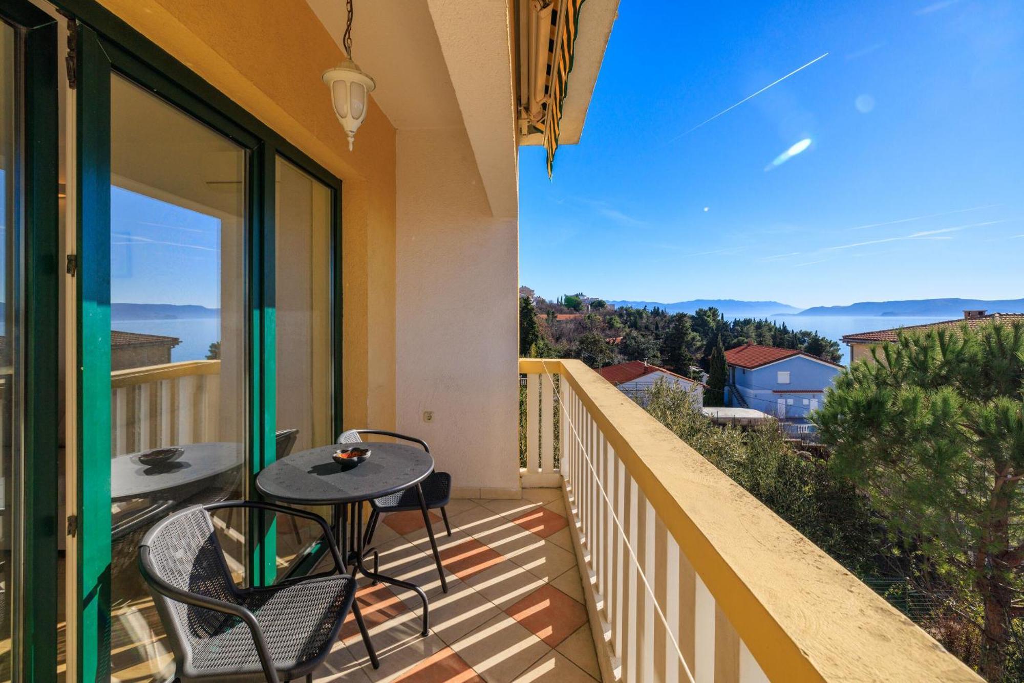 Apartments Neno Crikvenica Eksteriør billede